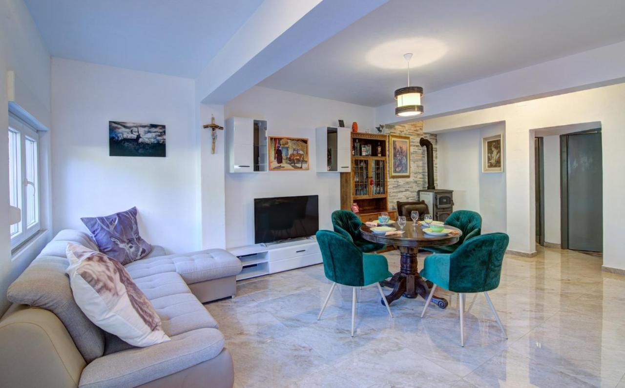 House Of Velebit Adria Apartamento Senj  Exterior foto