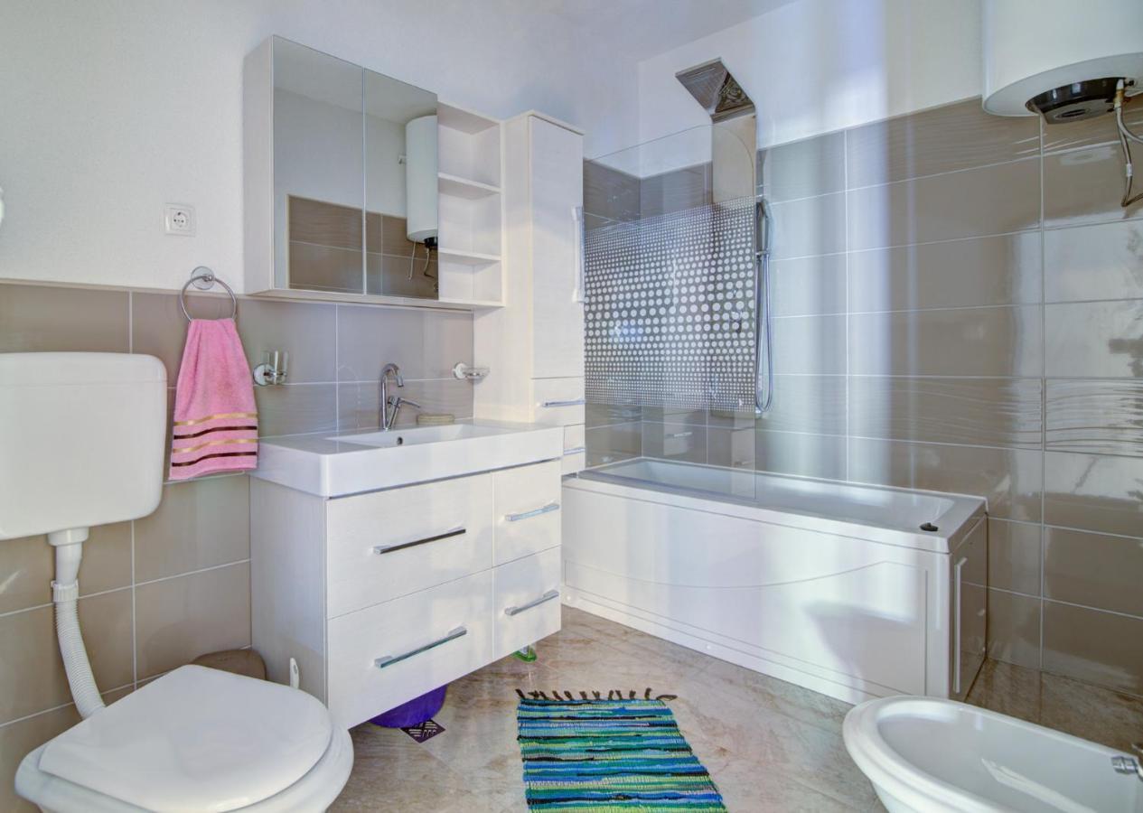 House Of Velebit Adria Apartamento Senj  Exterior foto