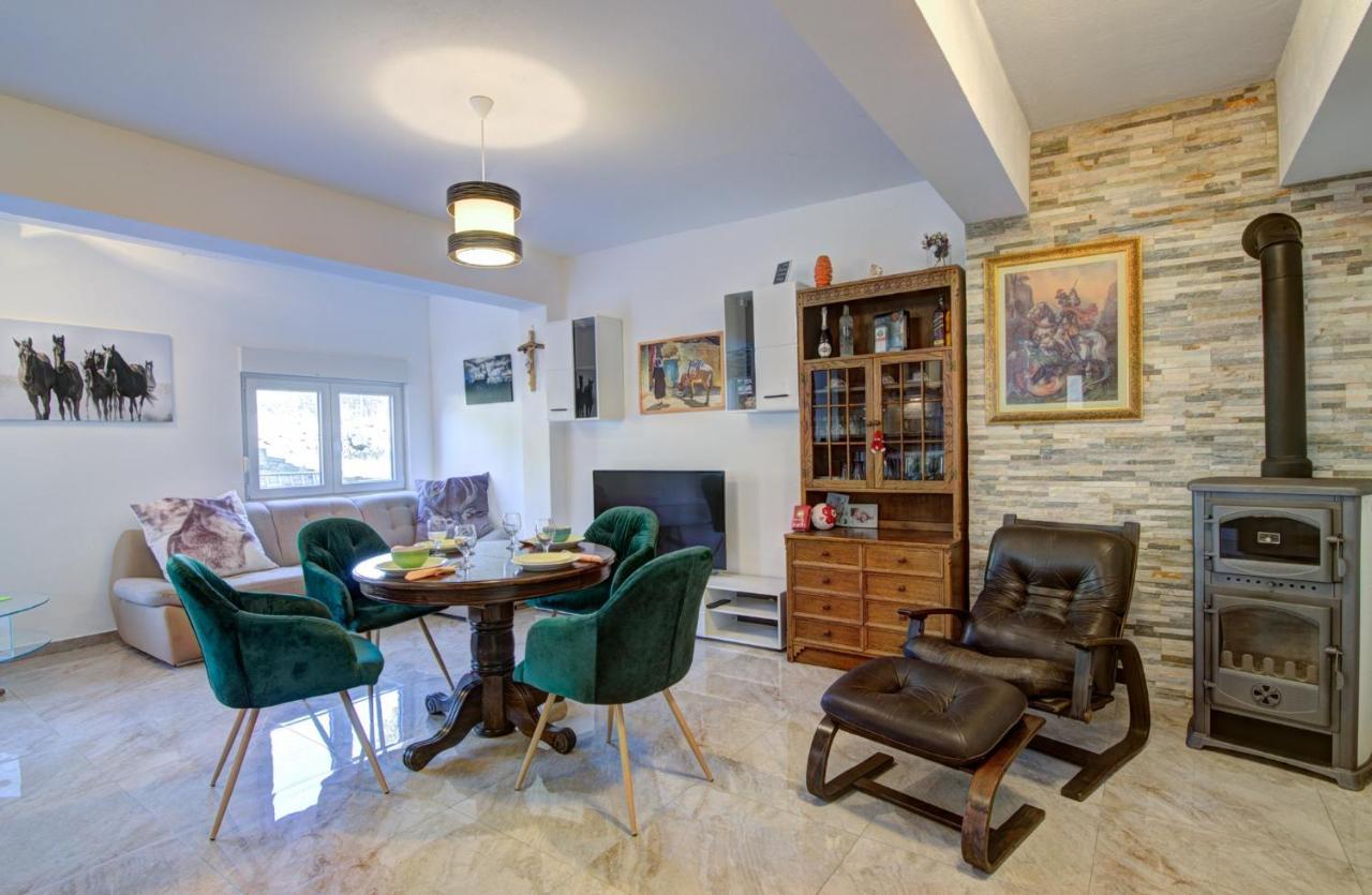House Of Velebit Adria Apartamento Senj  Exterior foto