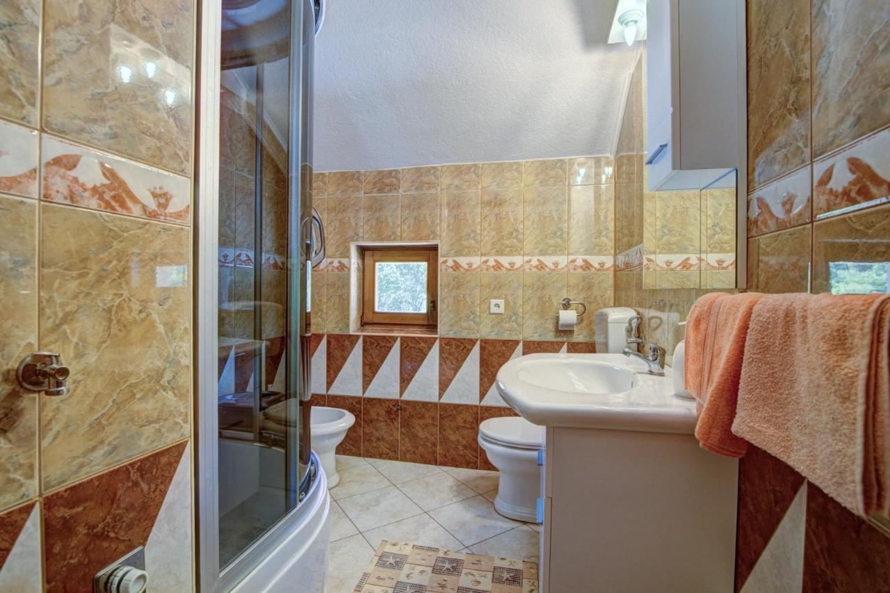 House Of Velebit Adria Apartamento Senj  Exterior foto